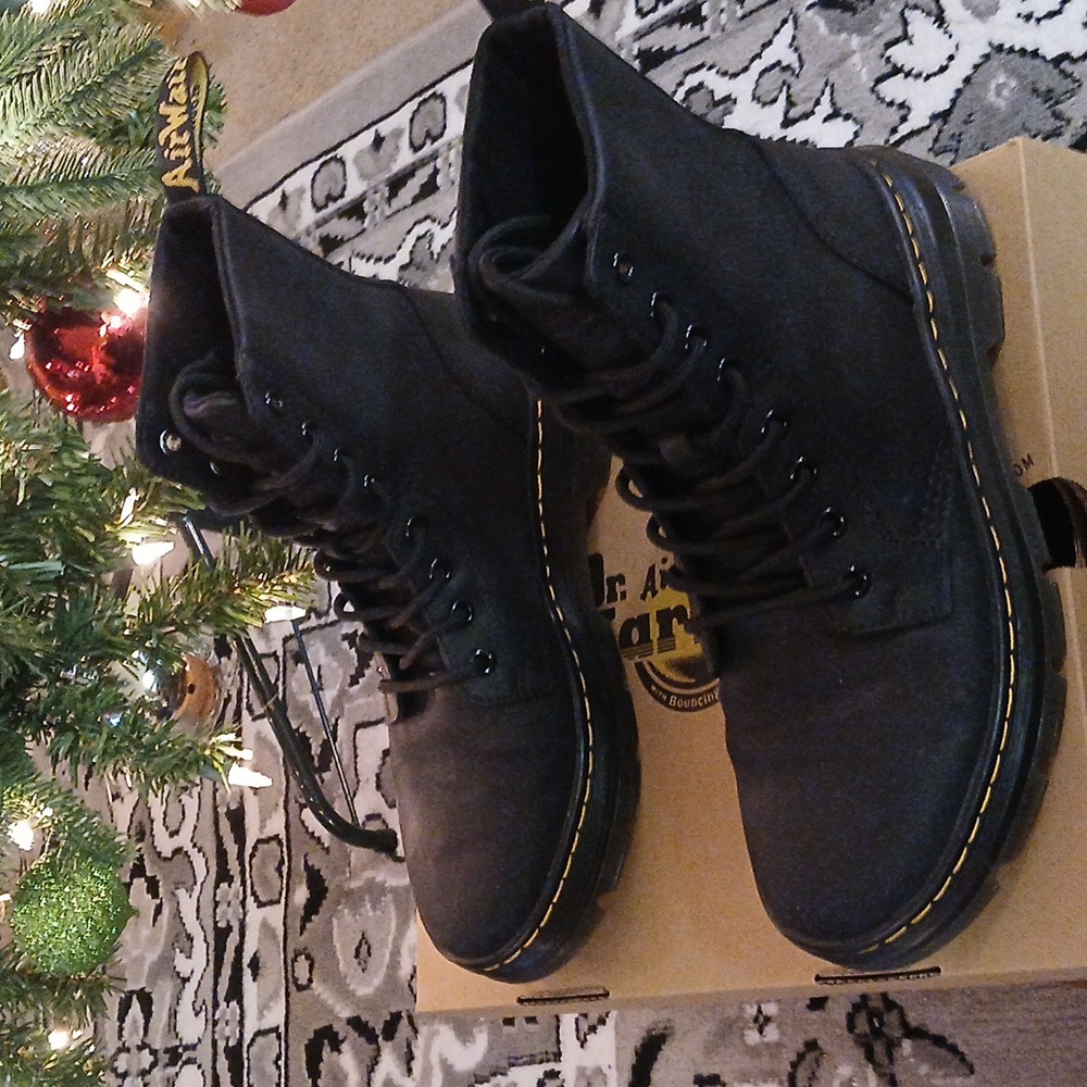 Dr Martens Combs Leather Black Size 7m/8w - Picture 6 of 13